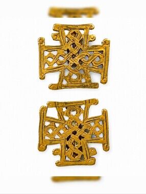Kirks Folly Vintage 90s Big Chunky Gold Tone Filigree Runway Clip Earrings
